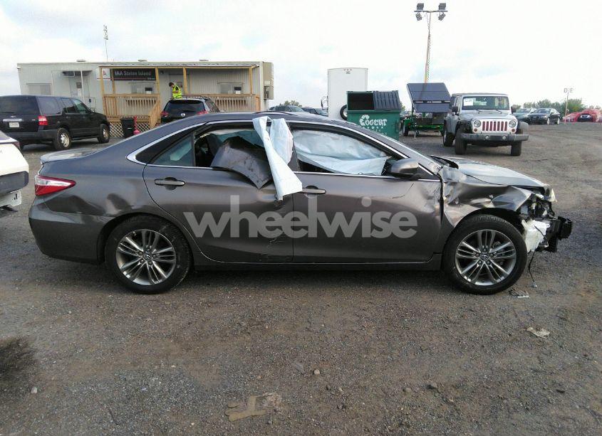 Photo 13 of 2017 Toyota Camry SE (VIN 4T1BF1FK7HU417914)