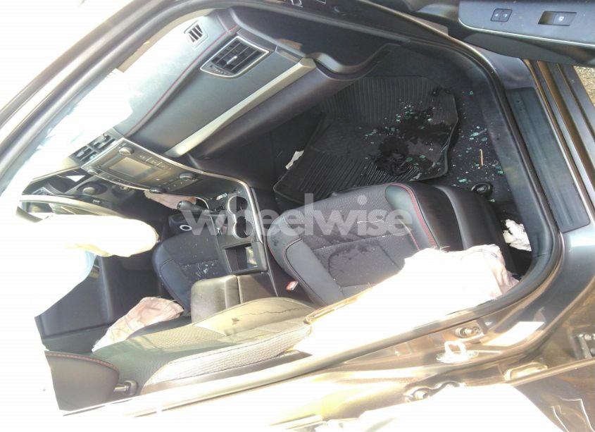 Photo 5 of 2017 Toyota Camry SE (VIN 4T1BF1FK7HU417914)