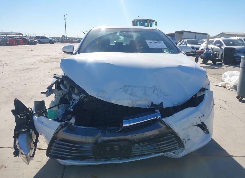 Photo 6 of 2017 Toyota Camry LE (VIN 4T1BF1FK7HU418187)