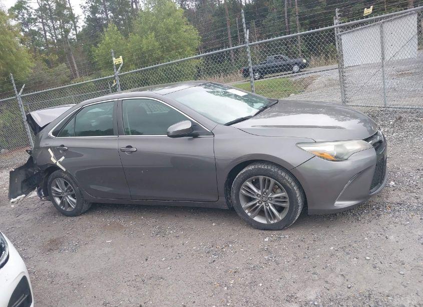 Photo 13 of 2017 Toyota Camry SE (VIN 4T1BF1FK7HU425821)