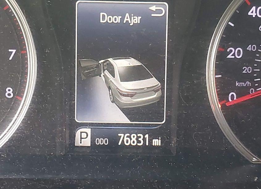 Photo 15 of 2017 Toyota Camry SE (VIN 4T1BF1FK7HU425821)