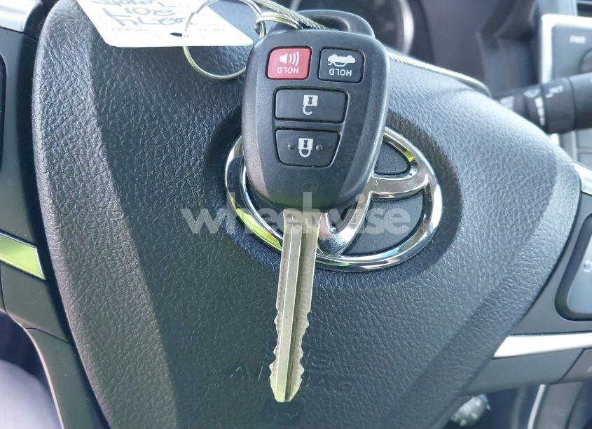 Photo 11 of 2017 Toyota Camry SE (VIN 4T1BF1FK7HU430520)