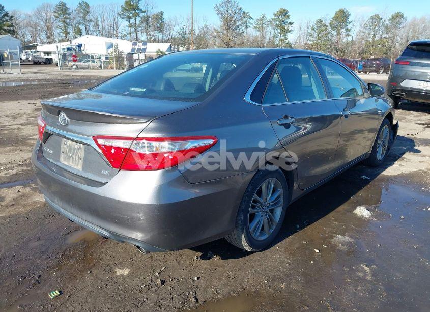 Photo 4 of 2017 Toyota Camry SE (VIN 4T1BF1FK7HU430520)