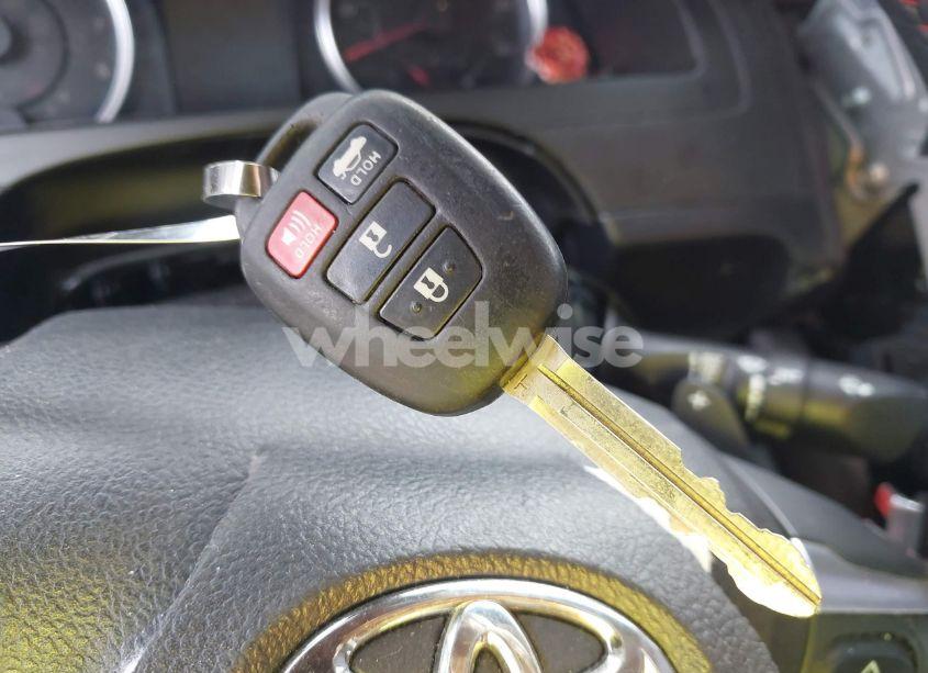 Photo 11 of 2017 Toyota Camry SE (VIN 4T1BF1FK7HU434843)