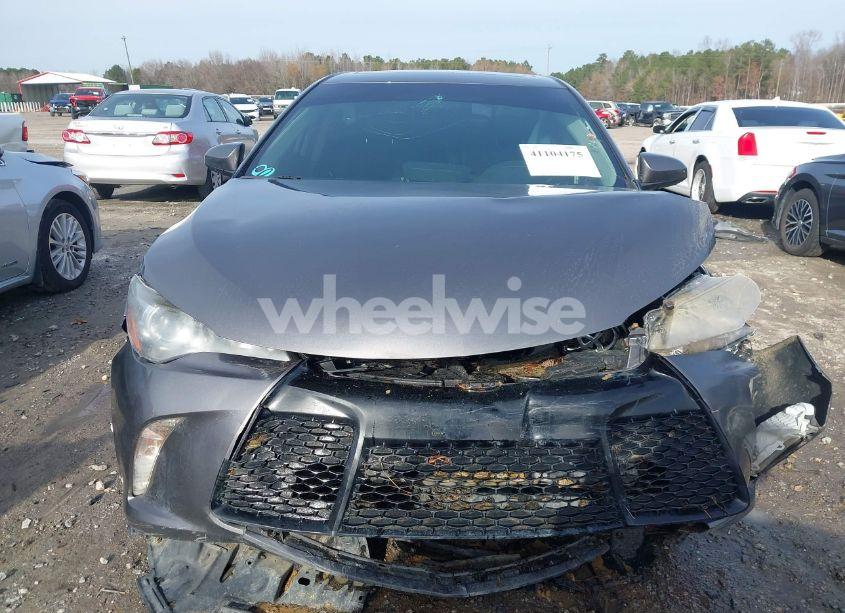 Photo 12 of 2017 Toyota Camry SE (VIN 4T1BF1FK7HU434843)