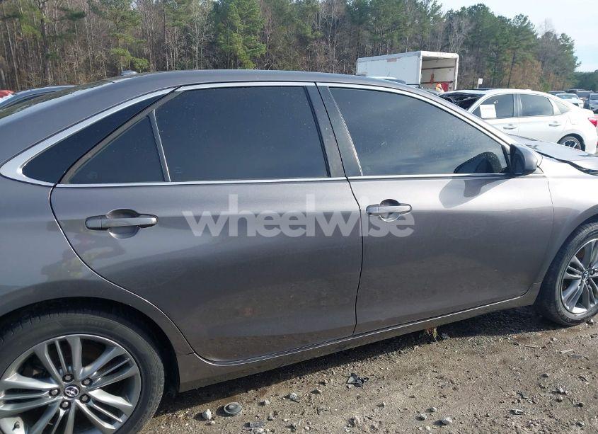 Photo 13 of 2017 Toyota Camry SE (VIN 4T1BF1FK7HU434843)