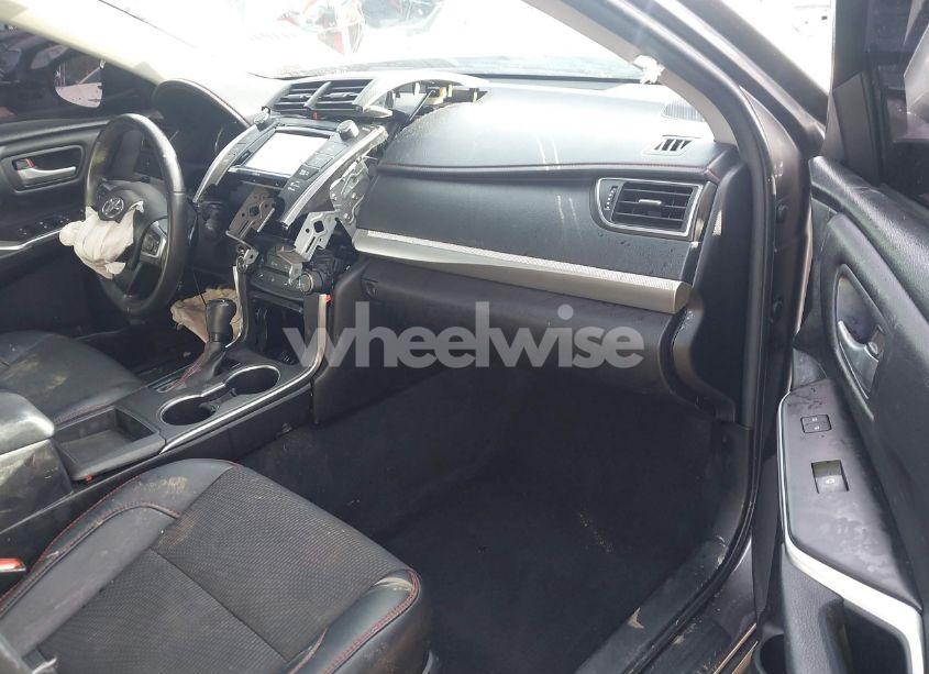 Photo 5 of 2017 Toyota Camry SE (VIN 4T1BF1FK7HU434843)