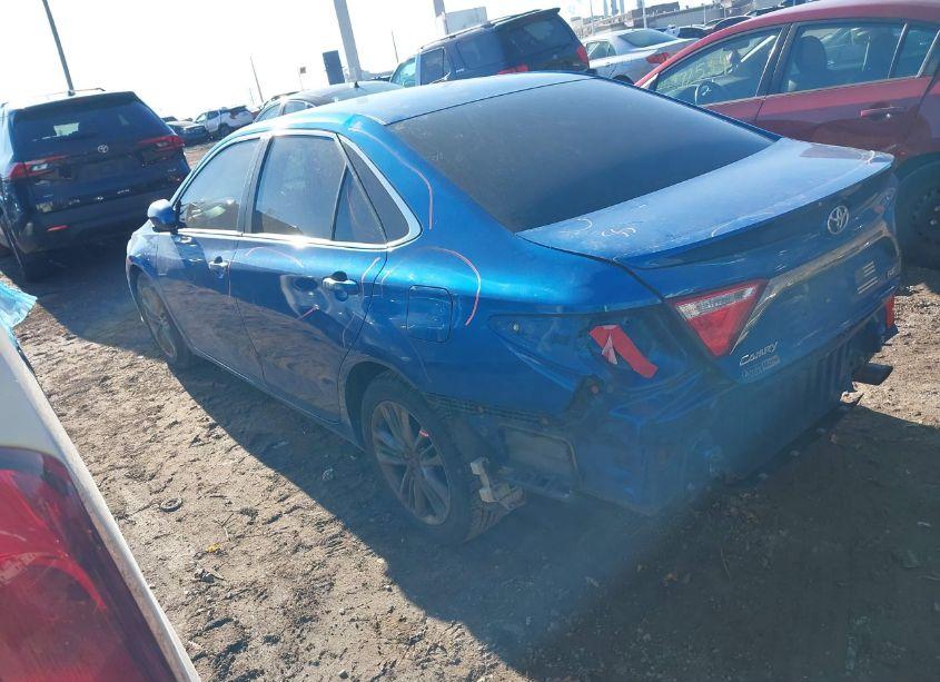 Photo 3 of 2017 Toyota Camry SE (VIN 4T1BF1FK7HU620768)