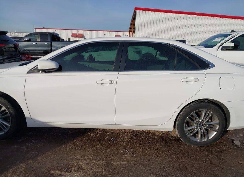 Photo 15 of 2017 Toyota Camry SE (VIN 4T1BF1FK7HU626490)