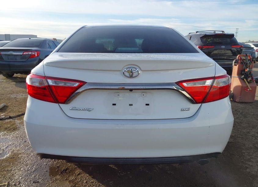 Photo 17 of 2017 Toyota Camry SE (VIN 4T1BF1FK7HU626490)