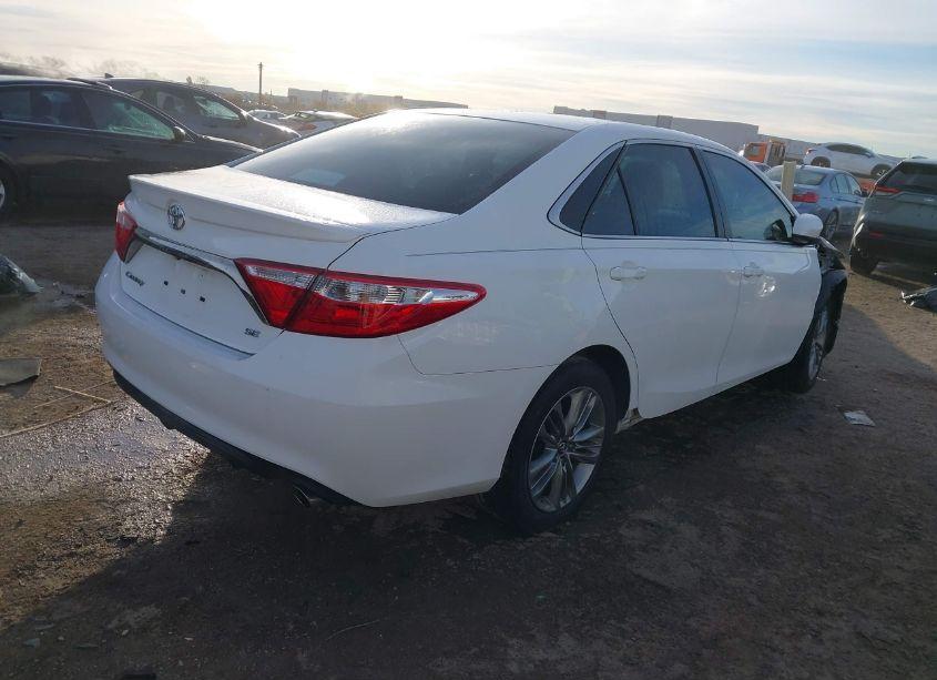 Photo 4 of 2017 Toyota Camry SE (VIN 4T1BF1FK7HU626490)