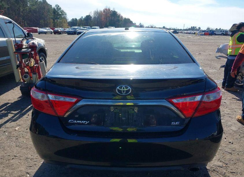 Photo 16 of 2017 Toyota Camry SE (VIN 4T1BF1FK7HU628868)