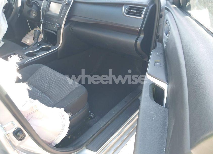 Photo 5 of 2017 Toyota Camry LE (VIN 4T1BF1FK7HU650272)