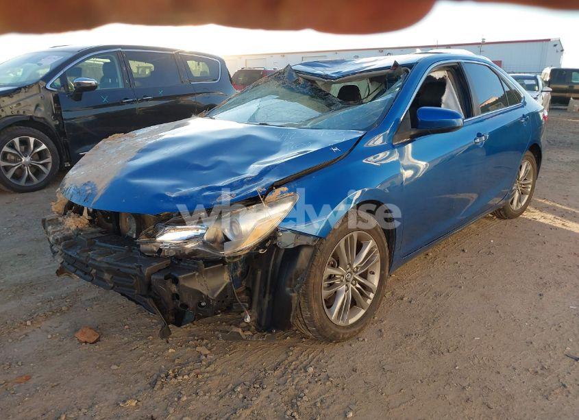 Photo 2 of 2017 Toyota Camry SE (VIN 4T1BF1FK7HU668061)