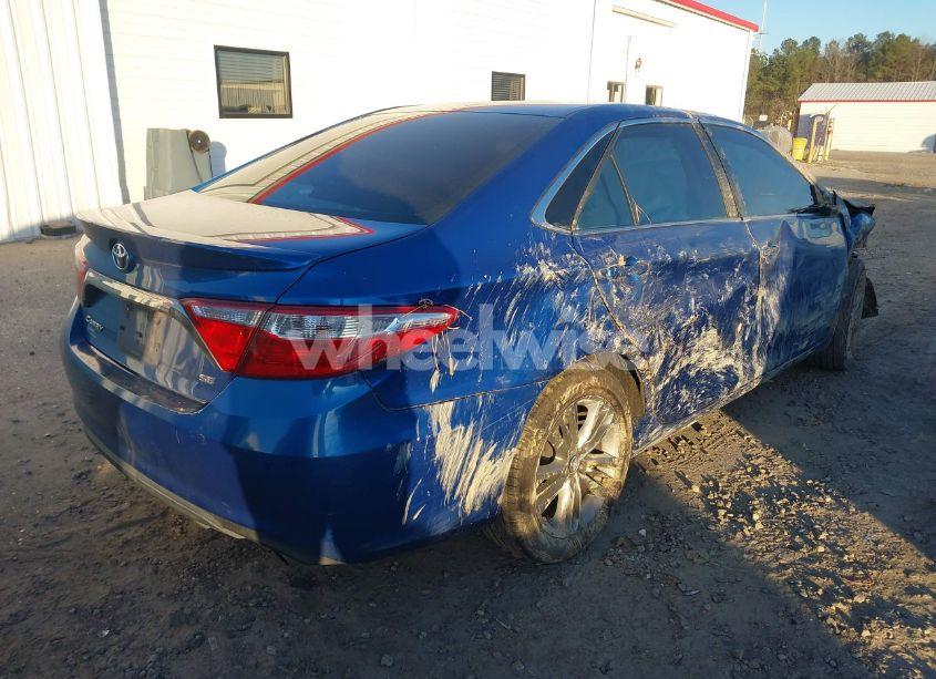 Photo 4 of 2017 Toyota Camry SE (VIN 4T1BF1FK7HU668061)