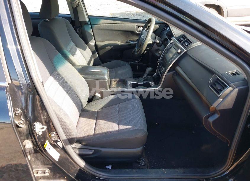 Photo 5 of 2017 Toyota Camry LE (VIN 4T1BF1FK7HU682123)