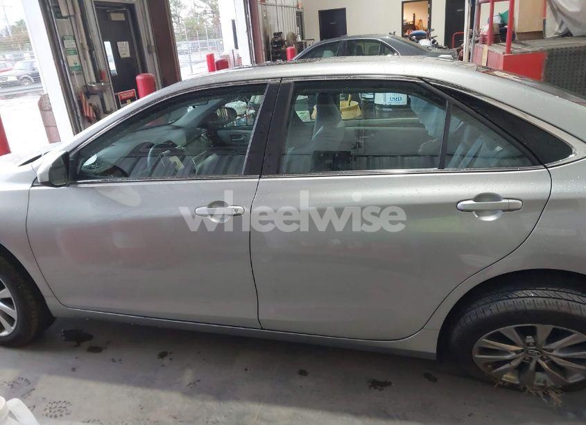 Photo 14 of 2017 Toyota Camry XLE (VIN 4T1BF1FK7HU686303)