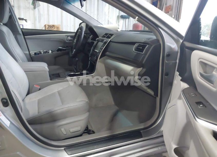 Photo 5 of 2017 Toyota Camry XLE (VIN 4T1BF1FK7HU686303)