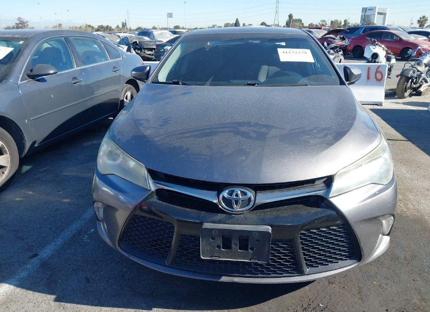 Photo 12 of 2017 Toyota Camry SE (VIN 4T1BF1FK7HU688455)