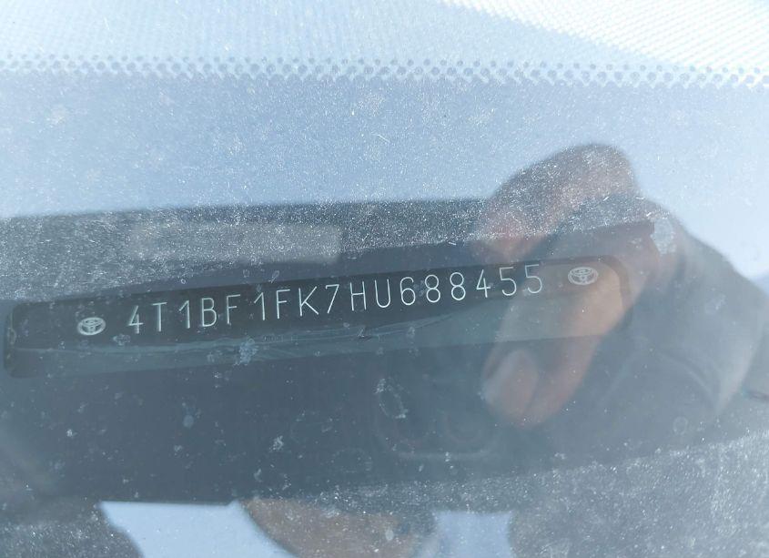 Photo 9 of 2017 Toyota Camry SE (VIN 4T1BF1FK7HU688455)