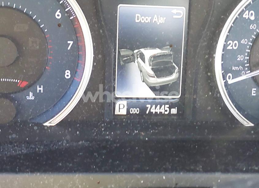 Photo 16 of 2017 Toyota Camry XLE (VIN 4T1BF1FK7HU701155)