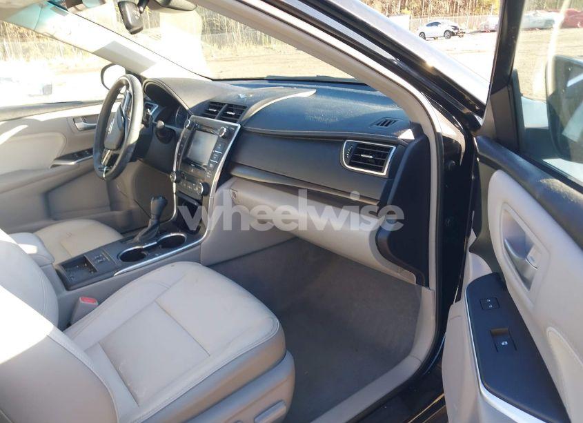 Photo 5 of 2017 Toyota Camry XLE (VIN 4T1BF1FK7HU701155)