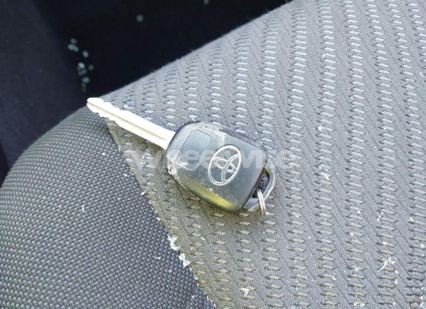 Photo 11 of 2017 Toyota Camry LE (VIN 4T1BF1FK7HU707988)