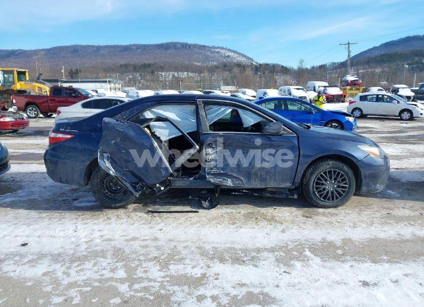 Photo 13 of 2017 Toyota Camry LE (VIN 4T1BF1FK7HU707988)