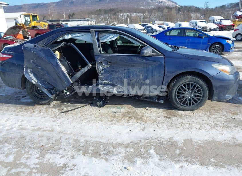 Photo 6 of 2017 Toyota Camry LE (VIN 4T1BF1FK7HU707988)