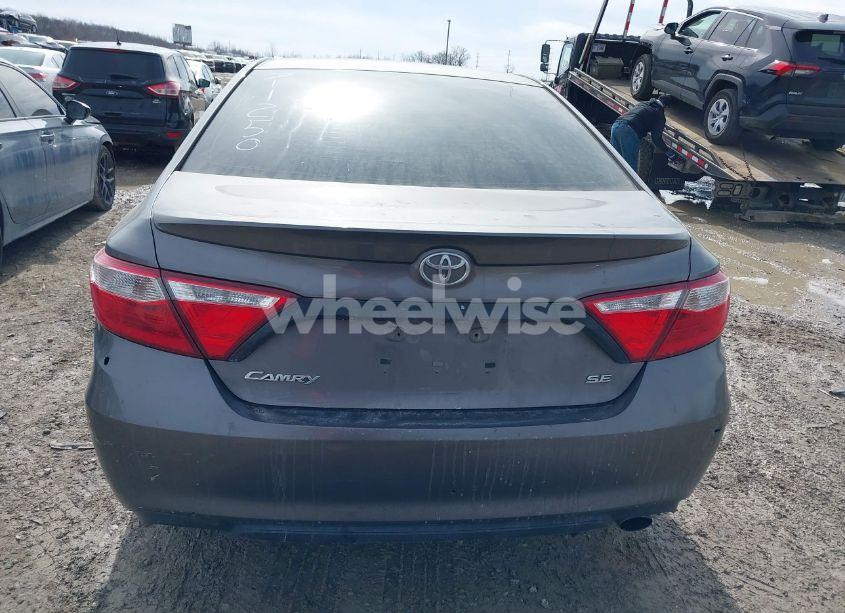 Photo 16 of 2017 Toyota Camry SE (VIN 4T1BF1FK7HU711250)