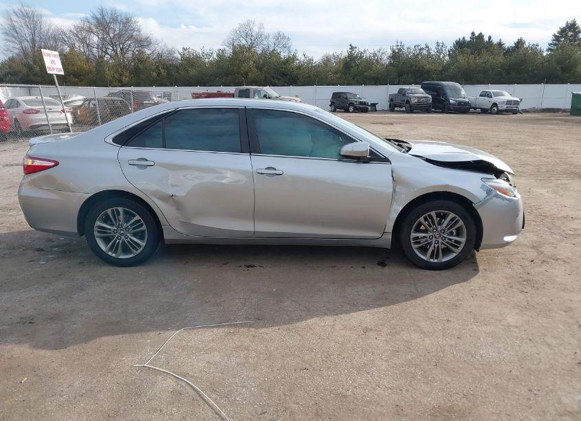 Photo 13 of 2017 Toyota Camry SE (VIN 4T1BF1FK7HU735936)