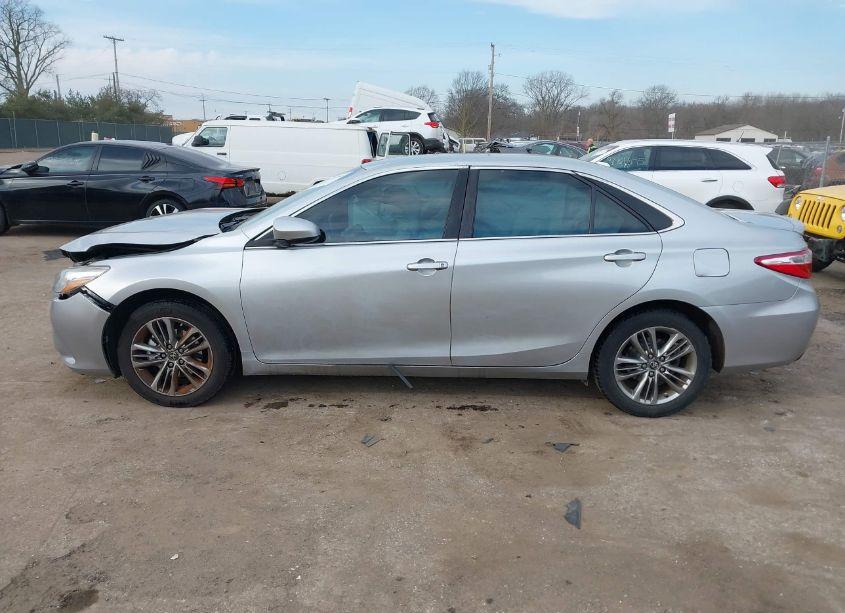 Photo 14 of 2017 Toyota Camry SE (VIN 4T1BF1FK7HU735936)