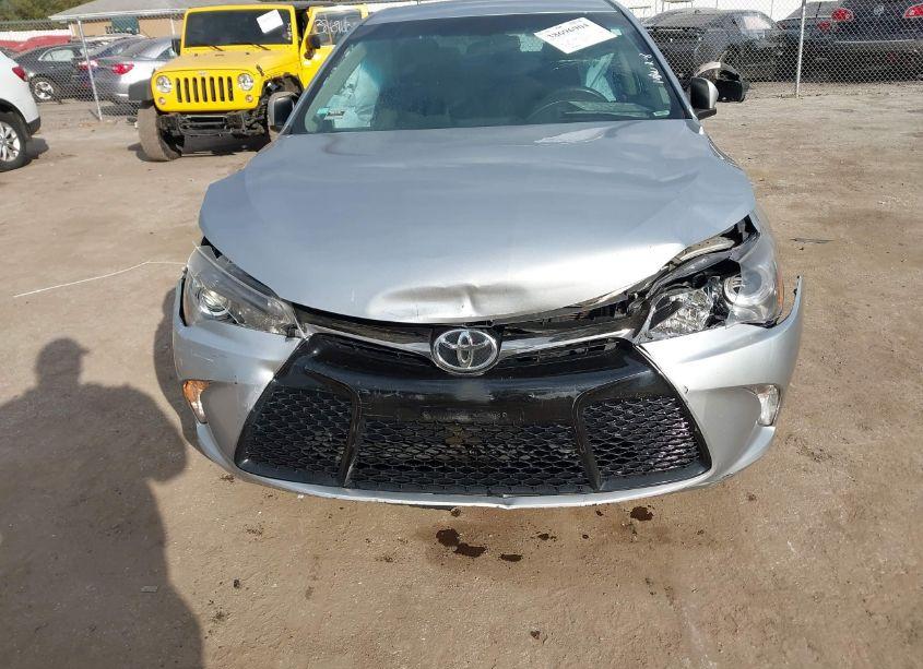 Photo 6 of 2017 Toyota Camry SE (VIN 4T1BF1FK7HU735936)