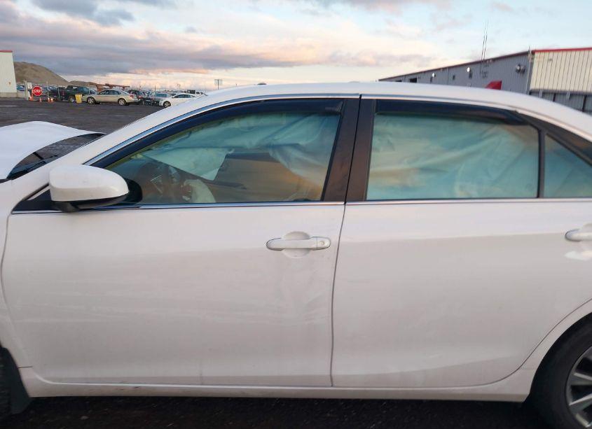 Photo 14 of 2017 Toyota Camry XLE (VIN 4T1BF1FK7HU739503)