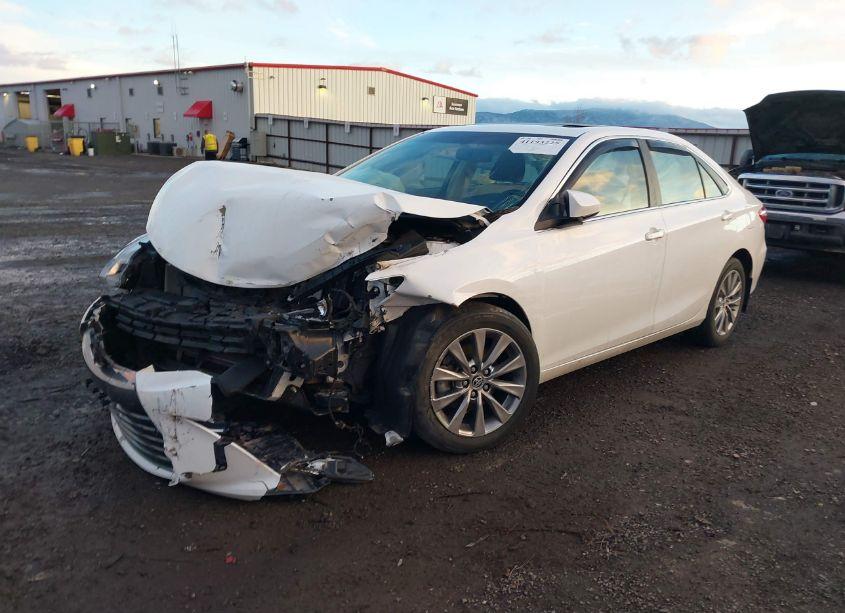 Photo 2 of 2017 Toyota Camry XLE (VIN 4T1BF1FK7HU739503)