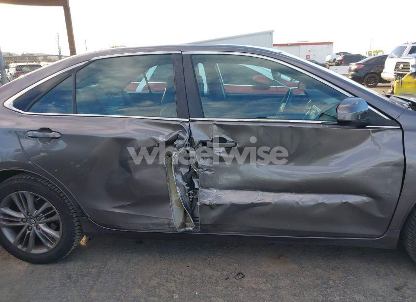 Photo 13 of 2017 Toyota Camry SE (VIN 4T1BF1FK7HU740411)