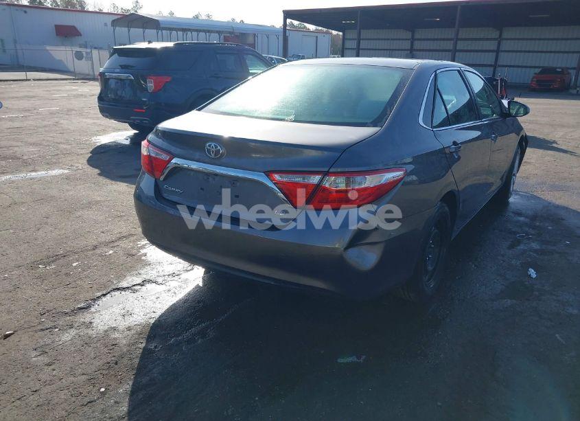 Photo 4 of 2017 Toyota Camry LE (VIN 4T1BF1FK7HU776941)