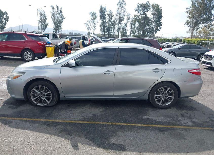 Photo 14 of 2017 Toyota Camry SE (VIN 4T1BF1FK7HU787597)