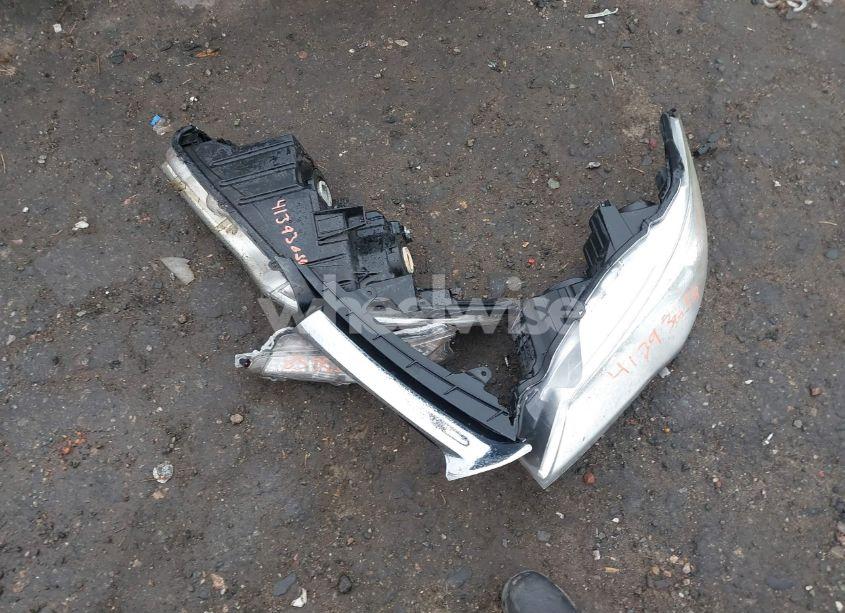 Photo 12 of 2017 Toyota Camry LE (VIN 4T1BF1FK7HU798258)