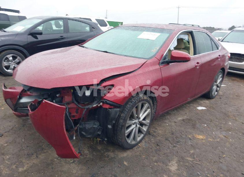 Photo 2 of 2017 Toyota Camry LE (VIN 4T1BF1FK7HU798258)