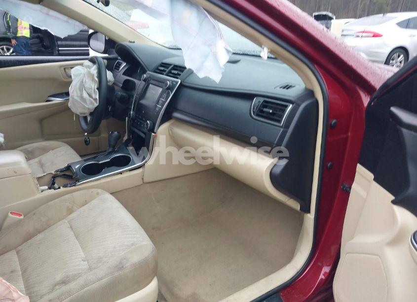 Photo 5 of 2017 Toyota Camry LE (VIN 4T1BF1FK7HU798258)