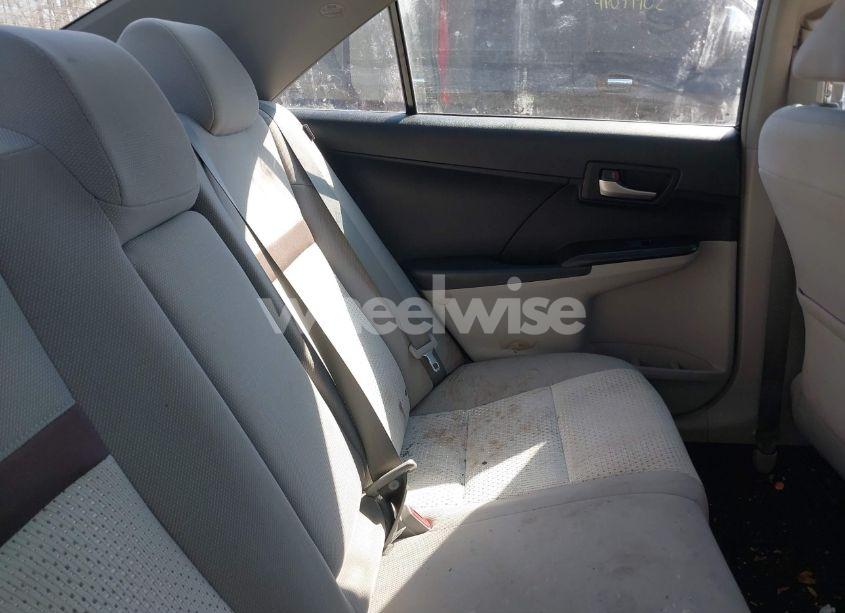 Photo 8 of 2012 Toyota Camry LE (VIN 4T1BF1FK8CU010645)