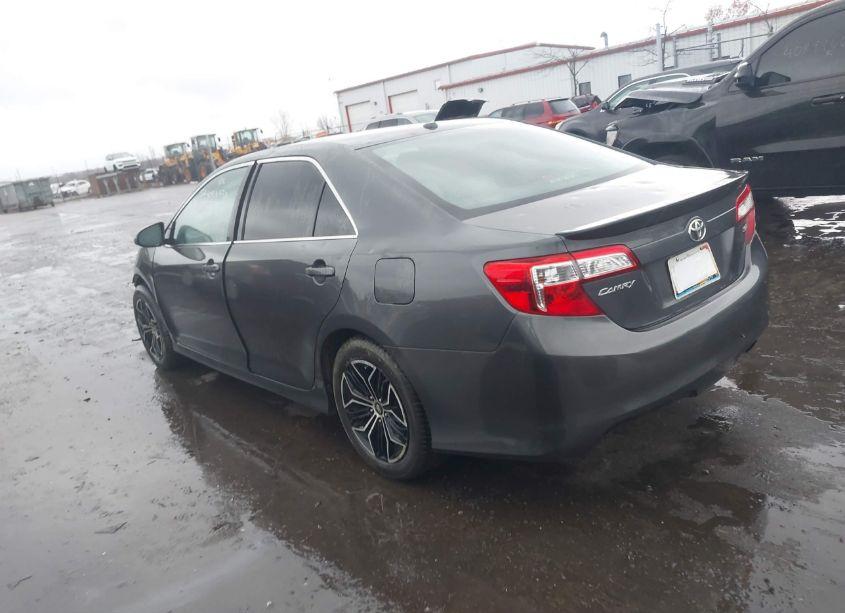 Photo 3 of 2012 Toyota Camry SE (VIN 4T1BF1FK8CU027297)