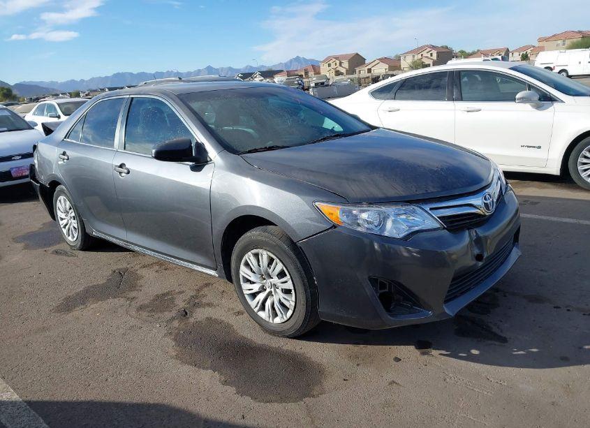 2012 Toyota Camry LE (VIN 4T1BF1FK8CU052166) main photo