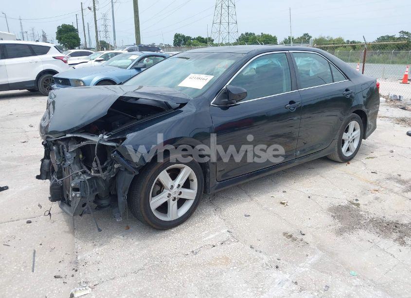 Photo 2 of 2012 Toyota Camry SE (VIN 4T1BF1FK8CU060607)