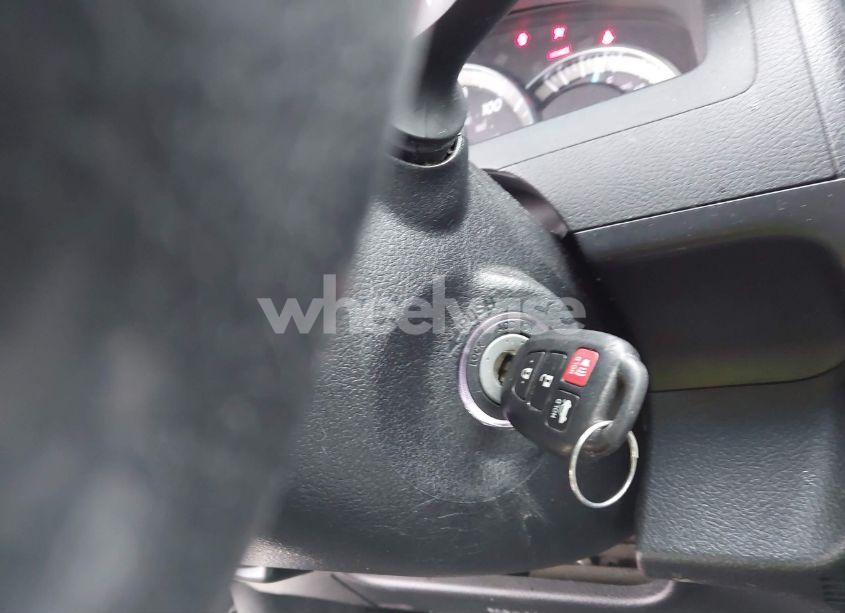 Photo 11 of 2012 Toyota Camry SE (VIN 4T1BF1FK8CU067119)