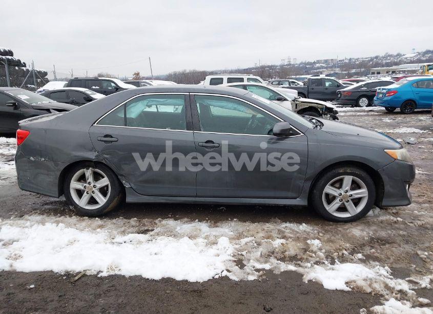 Photo 13 of 2012 Toyota Camry SE (VIN 4T1BF1FK8CU067119)