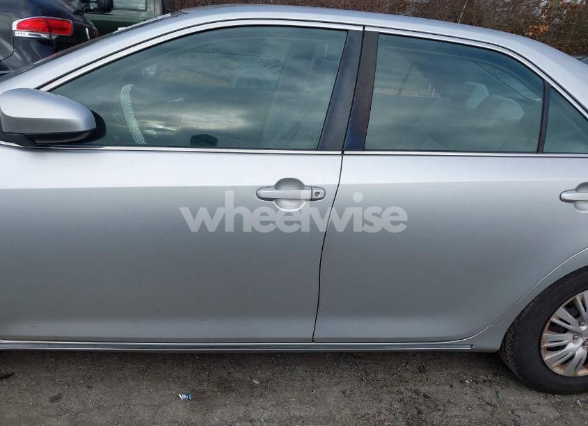 Photo 14 of 2012 Toyota Camry LE (VIN 4T1BF1FK8CU071560)