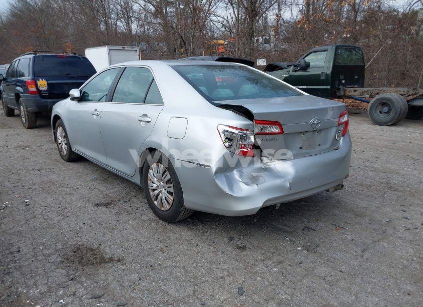 Photo 3 of 2012 Toyota Camry LE (VIN 4T1BF1FK8CU071560)