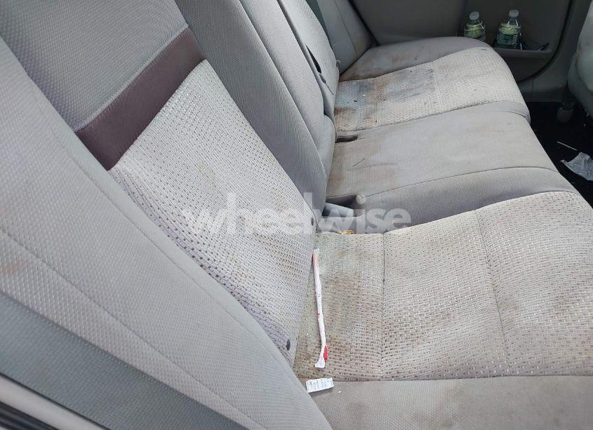 Photo 8 of 2012 Toyota Camry LE (VIN 4T1BF1FK8CU071560)